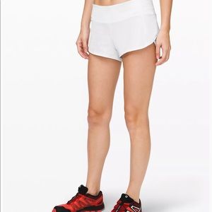 Lululemon Speed Up Low-Rise Short 2.5"